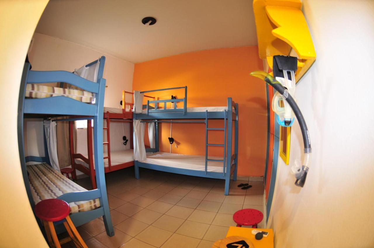 Casa Swell Hostel Фернанду-ди-Норонья Экстерьер фото